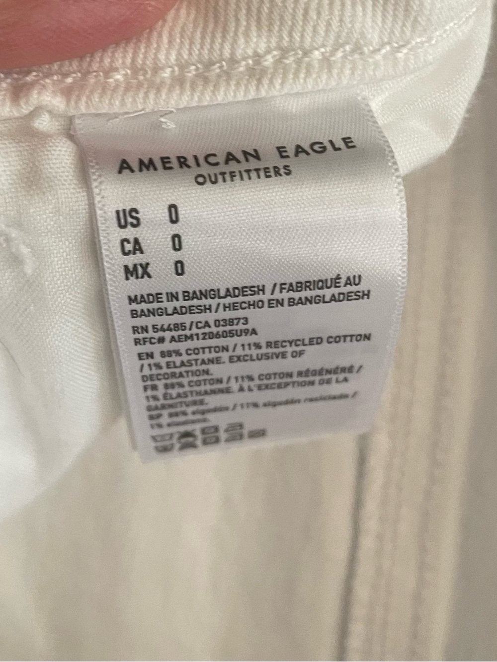 American Eagle Outfitters White Denim Shorts - Picture 5 of 5